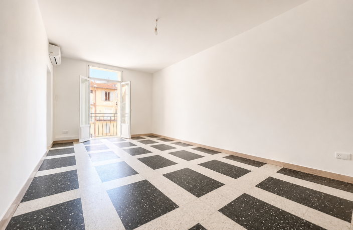 EXCLUSIVITE RARE — 4 pièces 86 m2 avec ascenseur | Masséna   Cours Saleya | Vieux‑Nice — photo 3