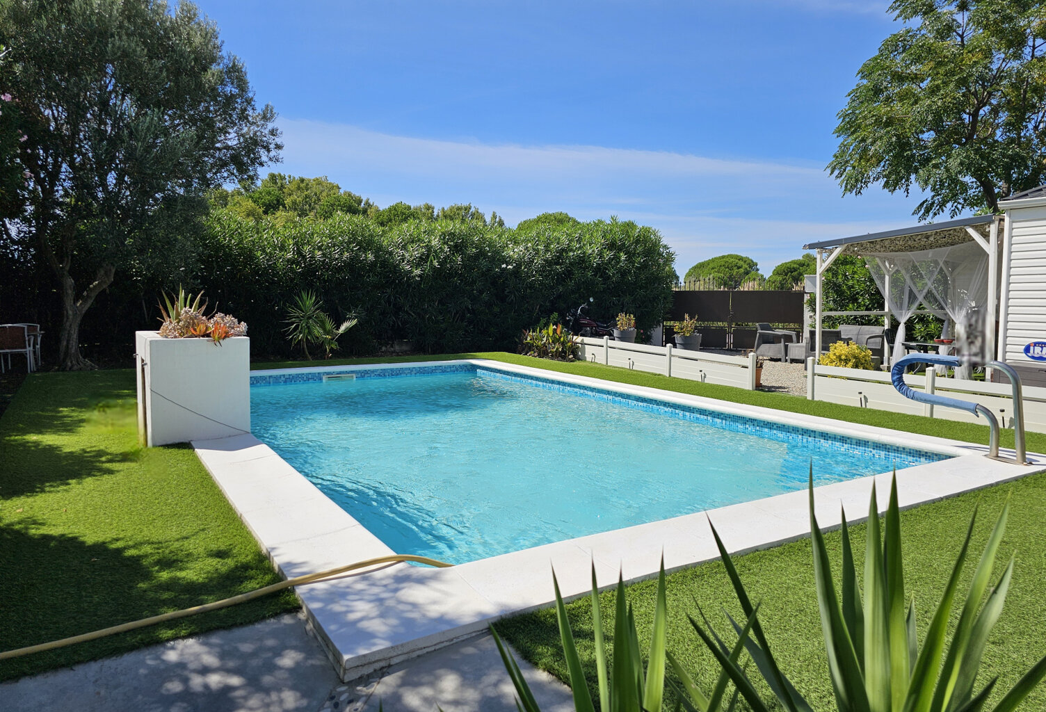 Villa P5 avec piscine et garage AIGUES-MORTES — photo 1