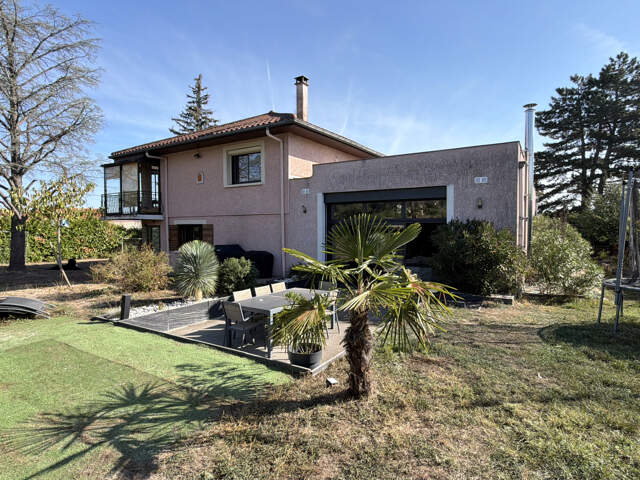 Très belle maison familiale de 260 m2 rénovée avec goût sur — photo du bien