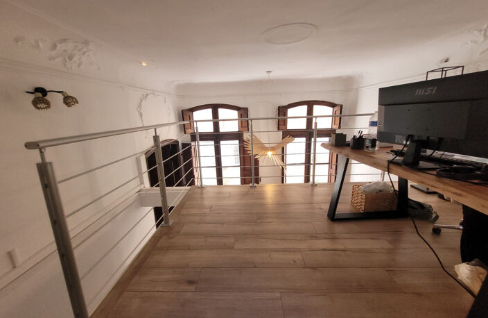 Local professionnel Hypercentre — photo 3