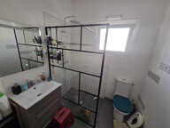 APPARTEMENT - GARAGE ET COUR PRIVATIVE — photo 4