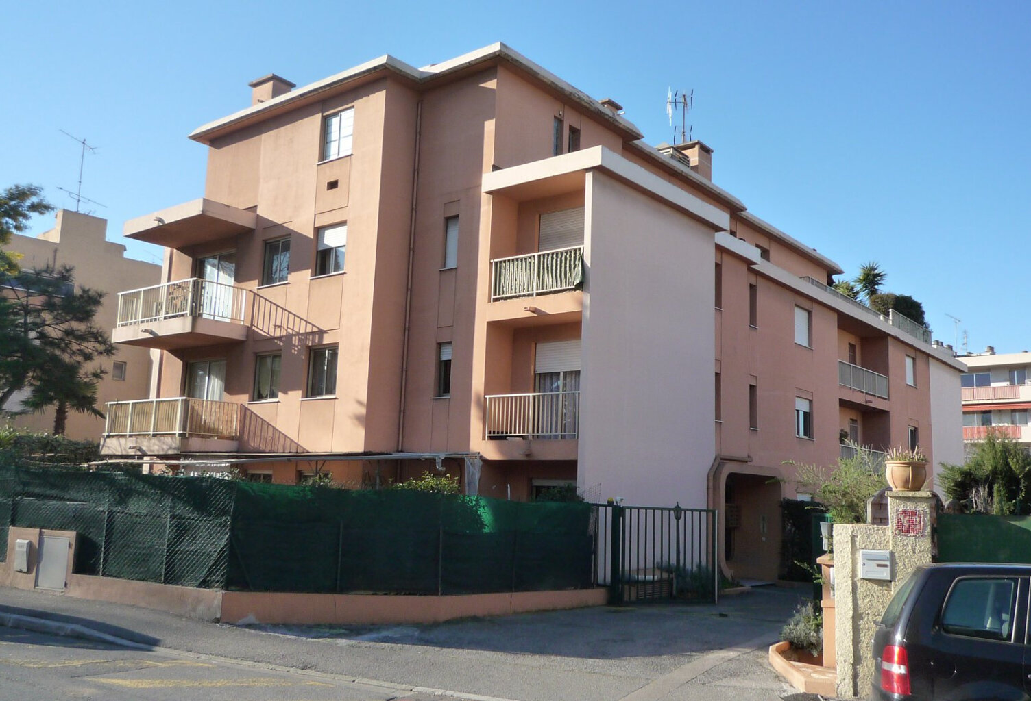NICE OUEST - SAINTE MARGUERITE - STUDIO - TERRASSE - CAVE — photo 1