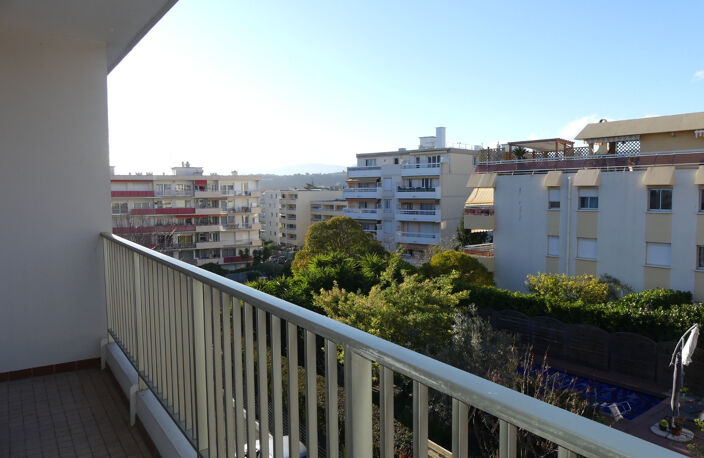 NICE OUEST - SAINTE MARGUERITE - STUDIO - TERRASSE - CAVE — photo 2