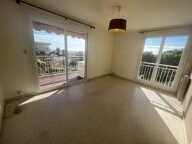 NICE OUEST - 4 PIECES PRINC. - VIDE - CAVE - GARAGE — photo 4