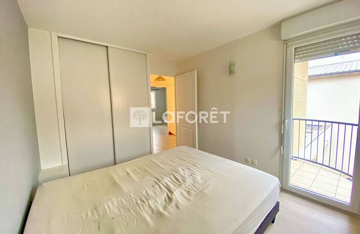 Maison à Bourg-lès-Valence de 4 pièces avec piscine — photo 4