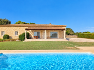 'Exclusivité Swixim Uzès' A 10 minutes d'Uzès, élégante maison en pierre avec piscine — photo 2