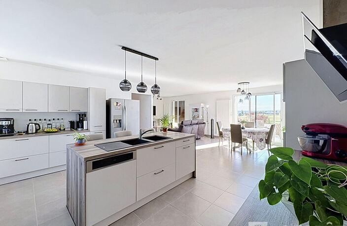 Maison Rochetoirin 5 pièce(s) 125.18 m2 — photo 2