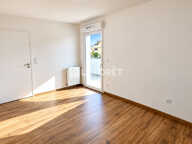 T3 récent avec balcon de 14 m² et garage ? Vue montagnes — photo 3