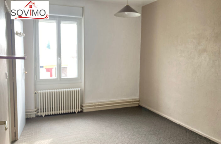 APPARTEMENT AU 1ER ÉTAGE : T2 — photo 3