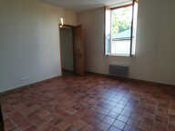 Maison de Bourg avec garage et jardin à Nerondes, entre Neve — photo 3