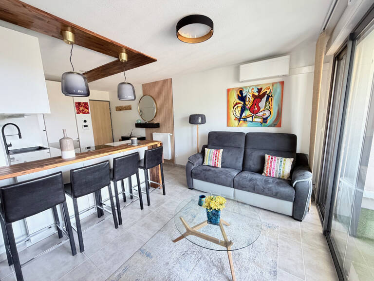 APPARTEMENT T2 MEUBLÉ TOUT CONFORT — photo 1
