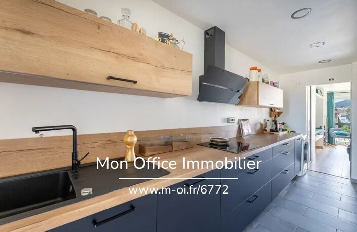 Référence : 6772-GBE - Appartement 4 pièce(s) à Aubagne (13400) — photo 2