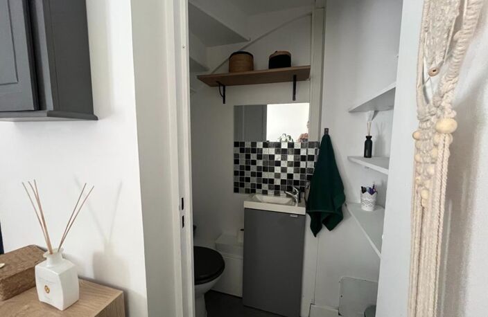 LUYNES – MAISON AVEC JARDIN ET GARAGE, À DEUX PAS DU VILLAGE — photo 5