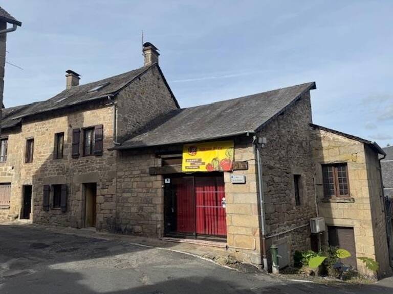 CORREZE — photo 1