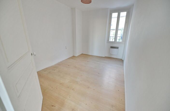 Appartement À Louer — photo 5