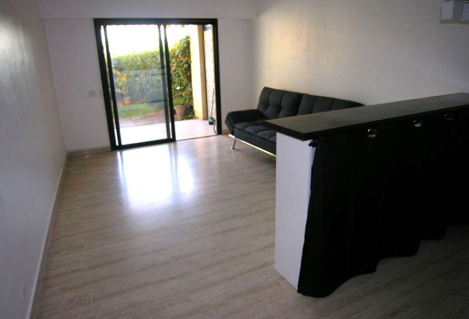 Studio Meublé -RDJ Mougins 1 pièces 32.20 m2 - Cave et parking — photo 1