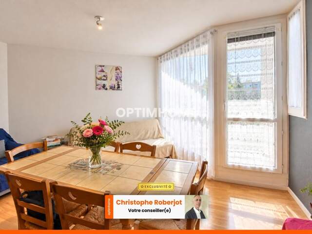 Spécial investisseur: Appartement de 4 pièces avec balcon et garage au centre ville de Chalon sur Saône — photo du bien