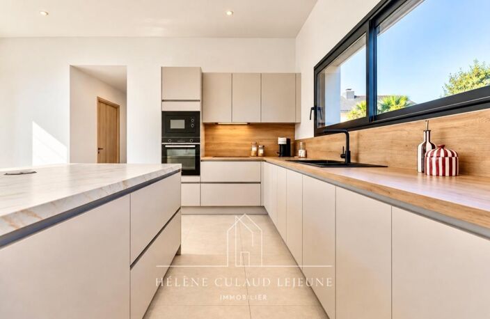 MAISON CONTEMPORAINE DE PLAIN PIED - 116 m² - PLOEREN — photo 4