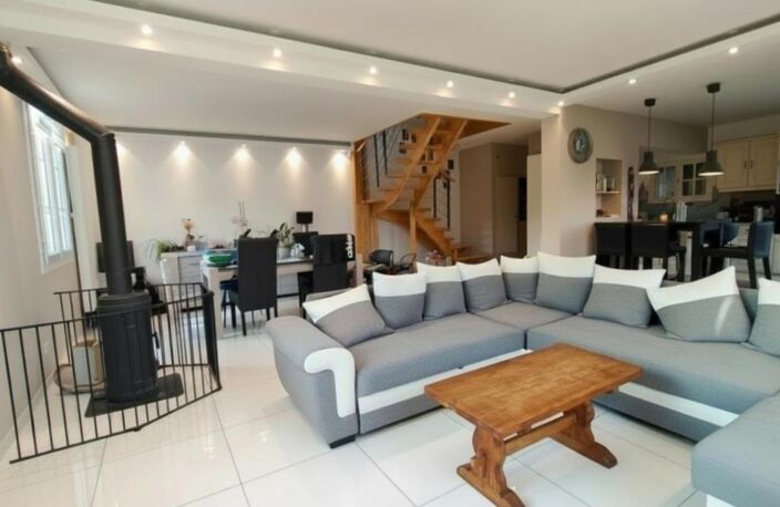 02240 SERY LES MEZIERES | EXCLUSIVITÉ |Vie de plain pied | 5 chambres| Jacuzzi privatif | DPE C| dépendances — photo 4