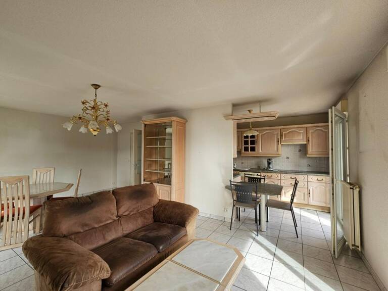 Vétraz Monthoux - Proximité Genève - T3 au dernier étage - 75 m² - Terrasse - Balcon - Garage fermé – Cave — photo 1
