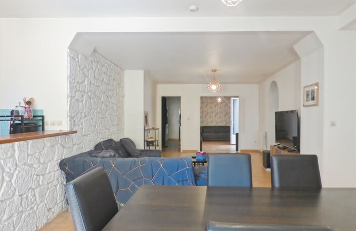 MONTBLANC (34) - APPARTEMENT 4 PIECES EN REZ DE CHAUSSEE, AVEC GARAGE ET PATIO — photo 2