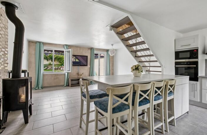 Maison à vendre 6 pièces VAUREAL (95) — photo 5