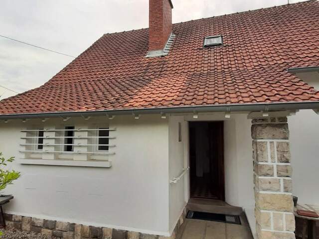 MAISON FAMIALE DE 4 CHAMBRES DANS QUARTIER TRANQUILLE — photo du bien
