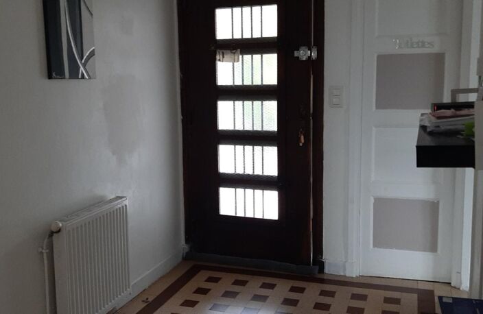 MAISON FAMIALE DE 4 CHAMBRES DANS QUARTIER TRANQUILLE — photo 2