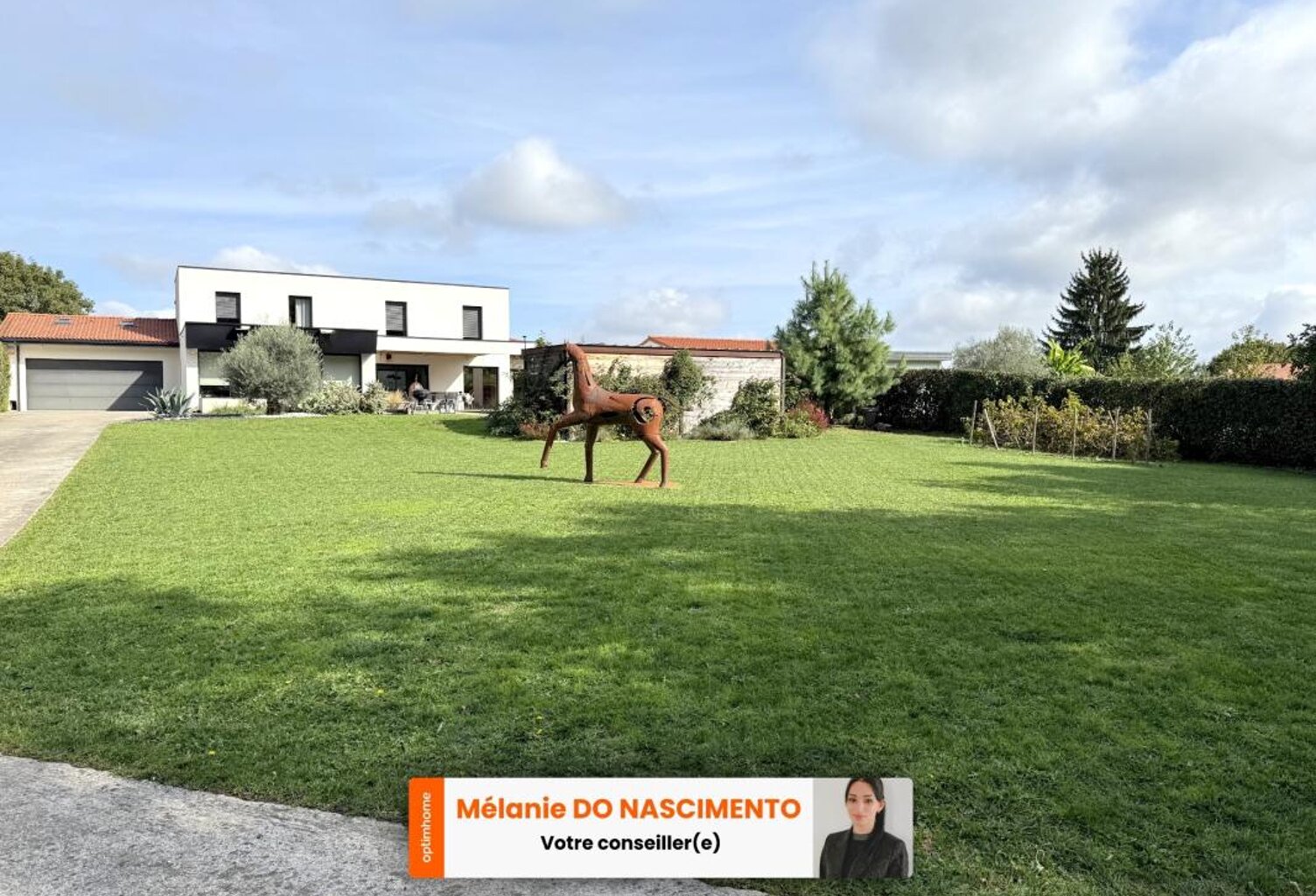 Villa d'architecte 200m² avec piscine sur parcelle de 1610m² à Pont-du-Château — photo 1