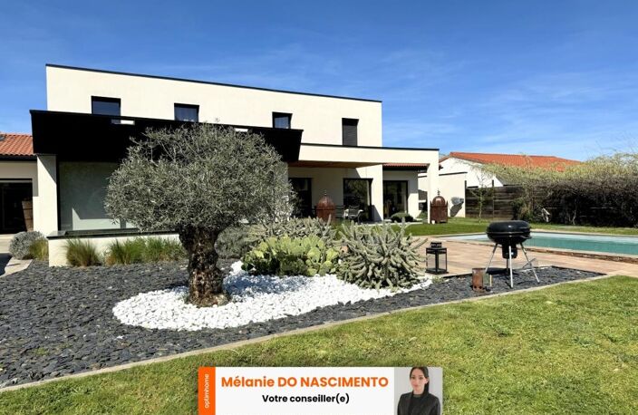 Villa d'architecte 200m² avec piscine sur parcelle de 1610m² à Pont-du-Château — photo 2