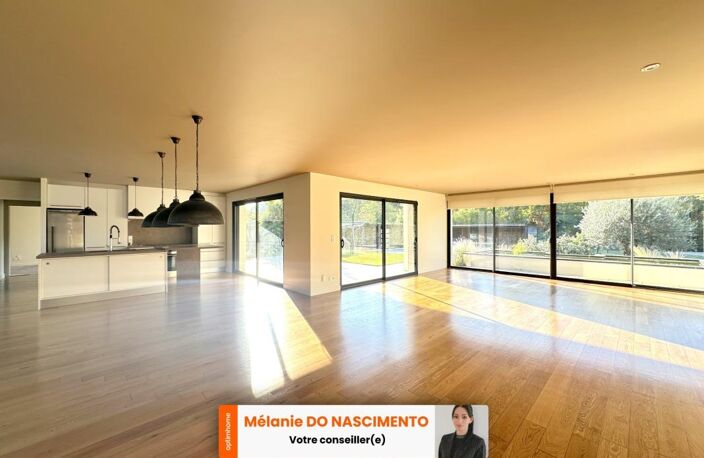 Villa d'architecte 200m² avec piscine sur parcelle de 1610m² à Pont-du-Château — photo 3