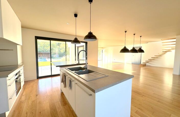 Villa d'architecte 200m² avec piscine sur parcelle de 1610m² à Pont-du-Château — photo 5