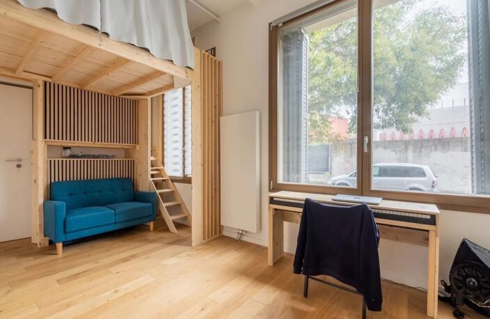 Paris 20e — Studio meublé 19 m² avec mezzanine — DPE C — photo 3