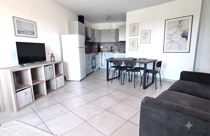 À vendre   Appartement T3 de standing à Saint-Cyr-sur-Mer — photo 2