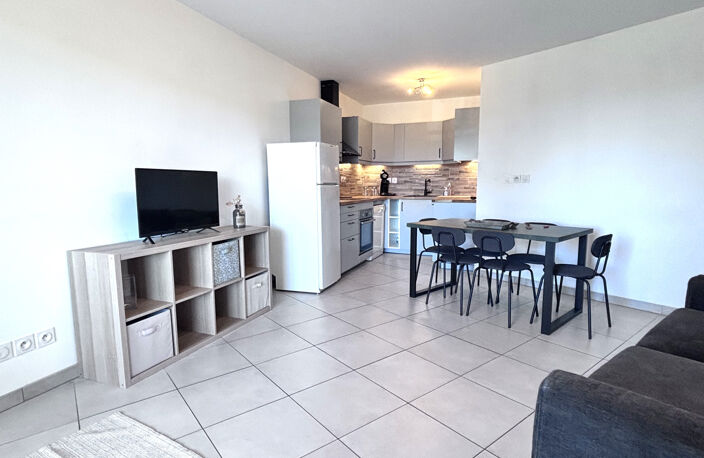 À vendre   Appartement T3 de standing à Saint-Cyr-sur-Mer — photo 3