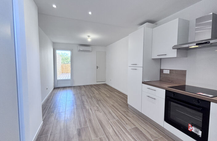 Studio entièrement rénové- Saint Cyr sur mer — photo 2