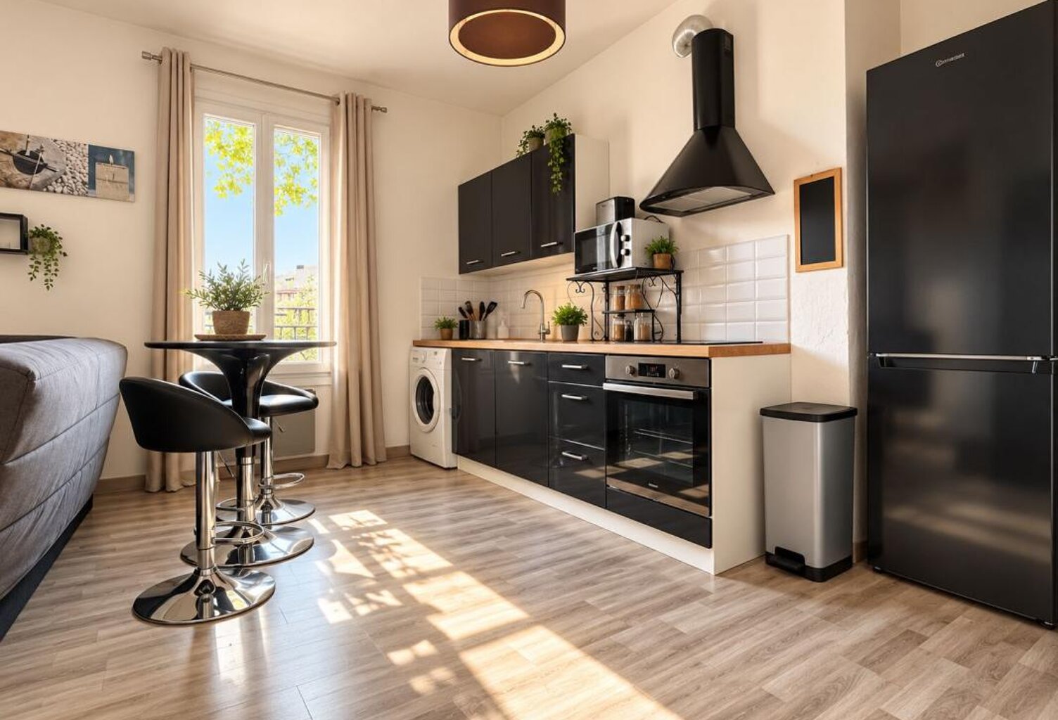 À VENDRE – T1 BIS DE 31 m² AU DERNIER ÉTAGE — photo 1