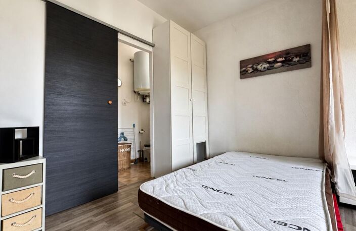 À VENDRE – T1 BIS DE 31 m² AU DERNIER ÉTAGE — photo 4