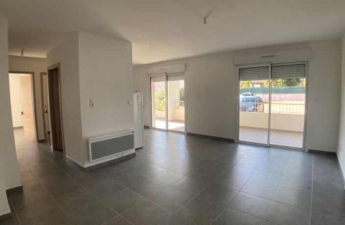 Appartement 4 pièces avec grande terrasse — photo 2