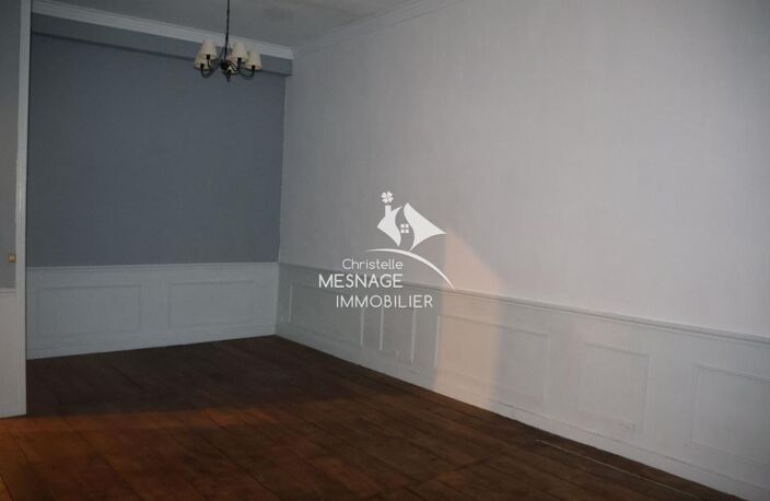À Vendre chez Christelle Mesnage Immobilier - Centre ville d — photo 3