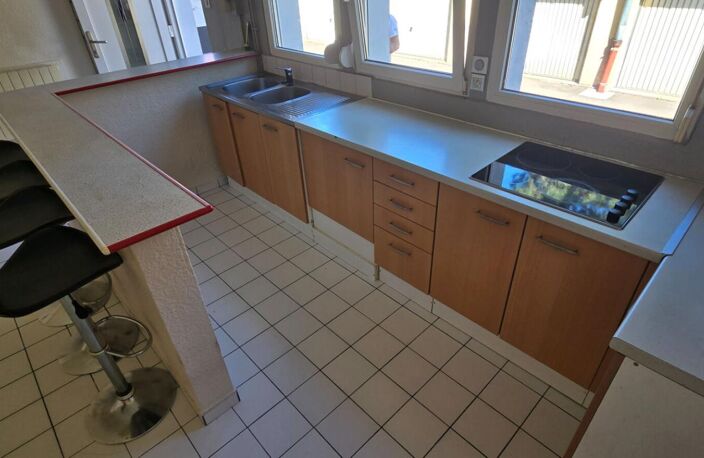 BELFORT - DUPLEX 54,70 m²  - 1 CHAMBRE — photo 3