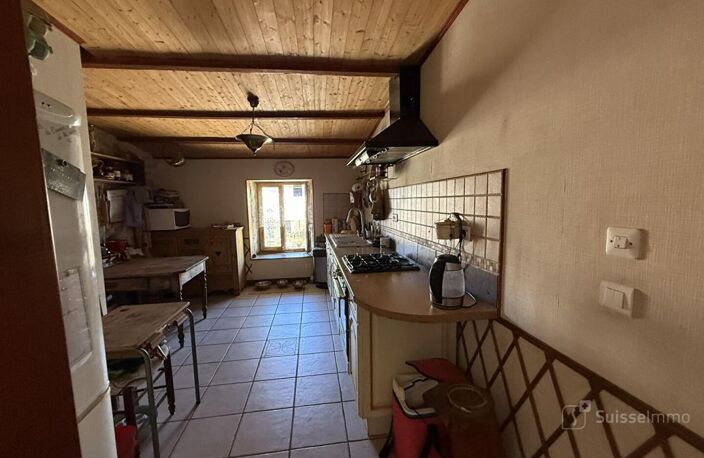 Maison de village Oyonnax 3 pièce(s) 98 m2 et dépendances — photo 4