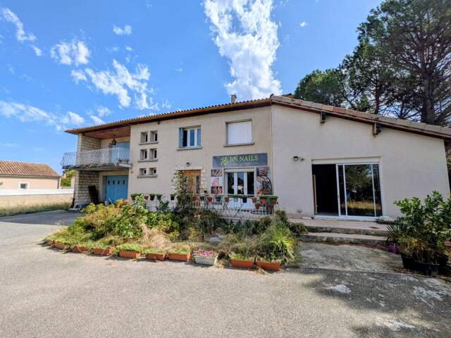 Maison À Vendre — photo du bien