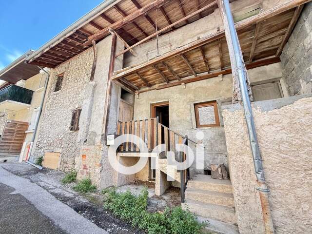 LUMBIN – Maison de ville de 114 m² à rénover — photo du bien