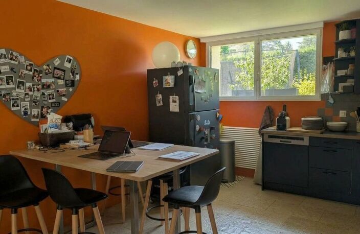 Maison 5 chambres, piscine et grand jardin – Champagne-au-Mont-d’Or — photo 5