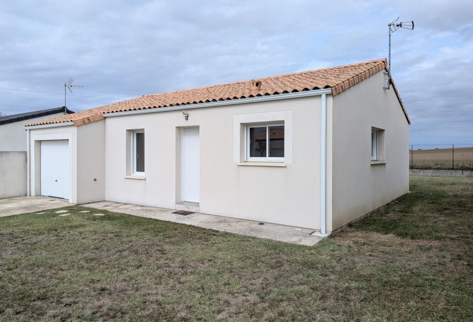 Maison À Vendre — photo 1