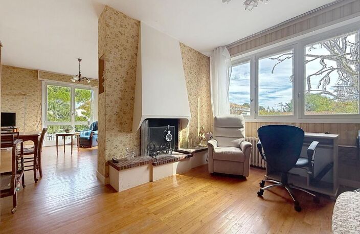 MAISON 4 CHAMBRES JARDIN GARAGE — photo 3
