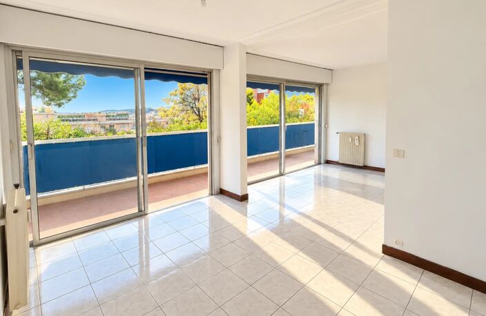 4p Corniche fleurie - piscine — photo 2