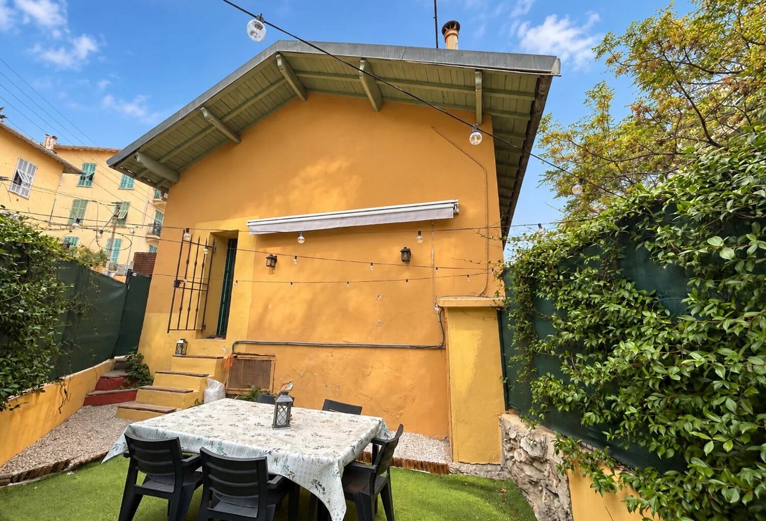 Maison de ville rénovée - avenue de Savoie — photo 1