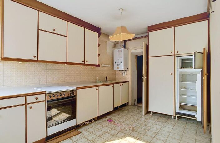 Maison familiale avec dépendance et fort potentiel — photo 3